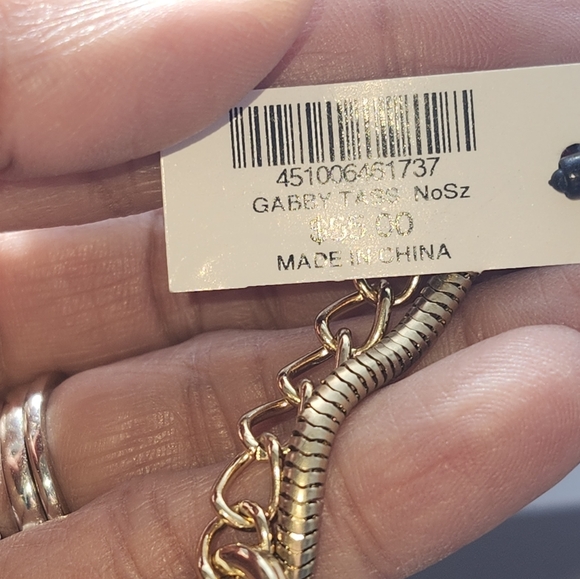 CHICO’S Gabby Pendant Necklace Gold Looped Long Snakechain Tassel. - Picture 2 of 4